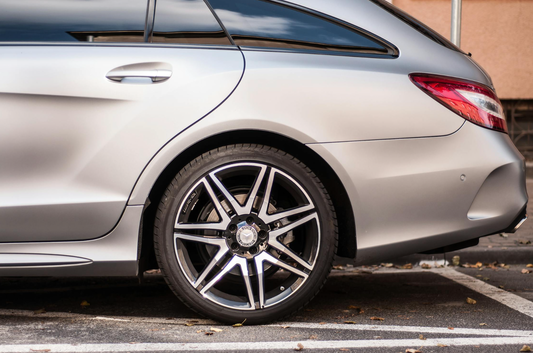 Best Alloy Spray Paint in 2026 - Jenolite