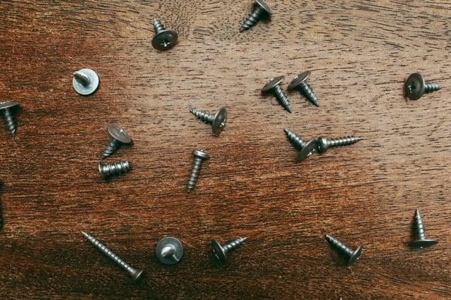 How to remove rust from screws, nuts and bolts - Jenolite